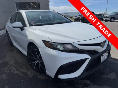 White 2021 Toyota Camry SE for sale in Twin Falls, ID