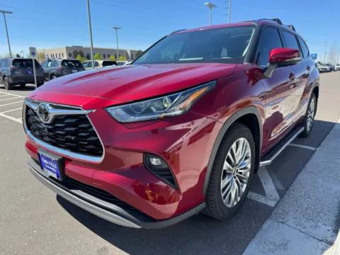 Another view of 2022 Toyota Highlander Platinum for sale in Twin Falls, ID at Twin Falls Subaru