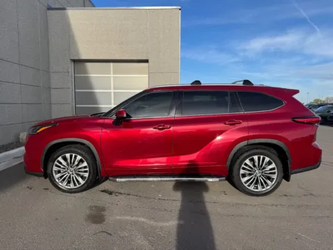 More photos of 2022 Toyota Highlander Platinum at Twin Falls Subaru, ID