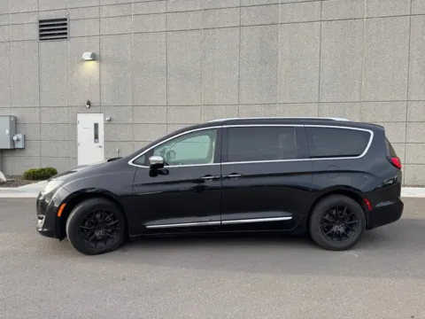 More photos of 2020 Chrysler Pacifica Limited at Twin Falls Subaru, ID