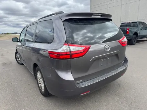 More photos of 2016 Toyota Sienna XLE at Twin Falls Subaru, ID