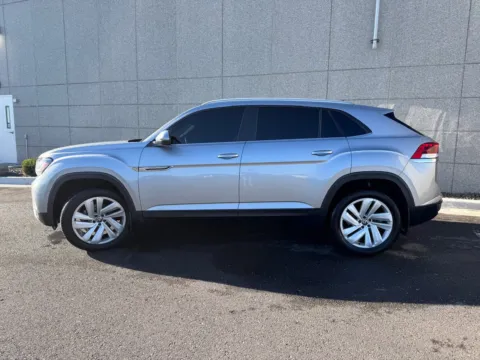 More photos of 2021 Volkswagen Atlas Cross Sport 3.6L V6 SE w/Technology at Twin Falls Subaru, ID