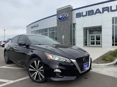 Black 2019 Nissan Altima 2.5 Platinum for sale in Twin Falls, ID