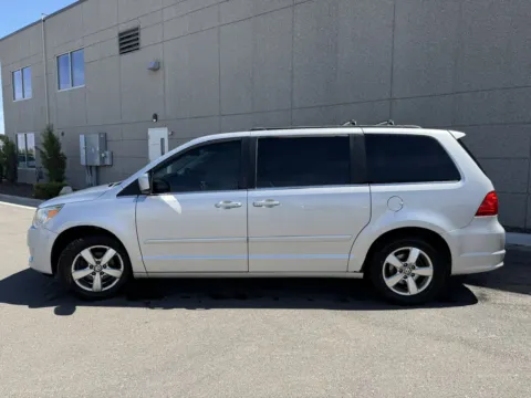 More photos of 2011 Volkswagen Routan SEL at Twin Falls Subaru, ID
