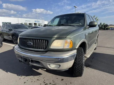 Photos of 2000 Ford Expedition Eddie Bauer for sale in Twin Falls, ID at Twin Falls Subaru