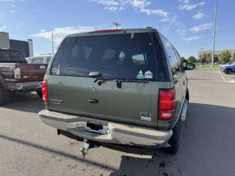 More photos of 2000 Ford Expedition Eddie Bauer at Twin Falls Subaru, ID