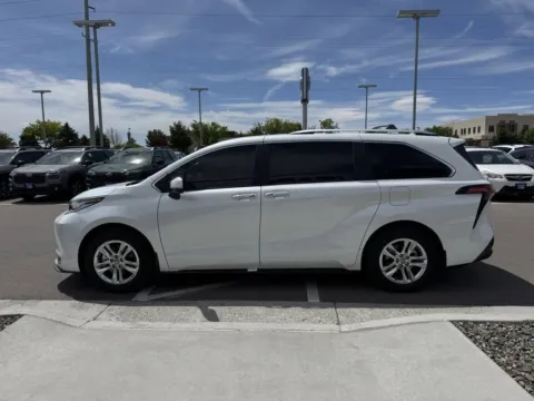 More photos of 2025 Toyota Sienna Limited at Twin Falls Subaru, ID