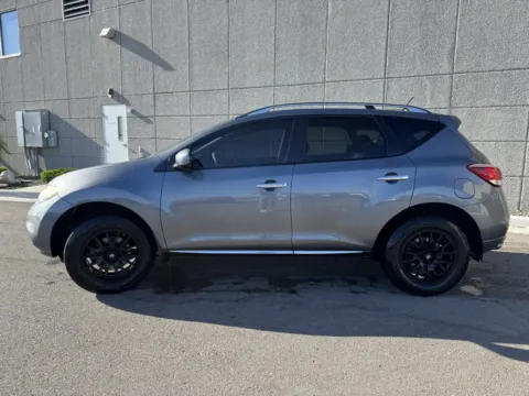 More photos of 2014 Nissan Murano LE at Twin Falls Subaru, ID