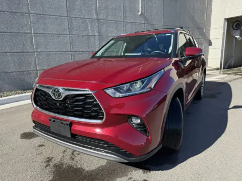 Another view of 2022 Toyota Highlander Platinum for sale in Twin Falls, ID at Twin Falls Subaru