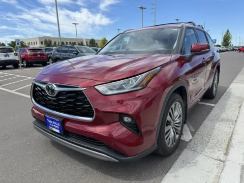 More photos of 2022 Toyota Highlander Platinum at Twin Falls Subaru, ID