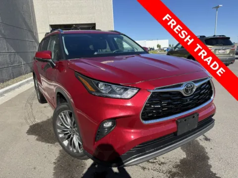 Photos of 2022 Toyota Highlander Platinum for sale in Twin Falls, ID at Twin Falls Subaru