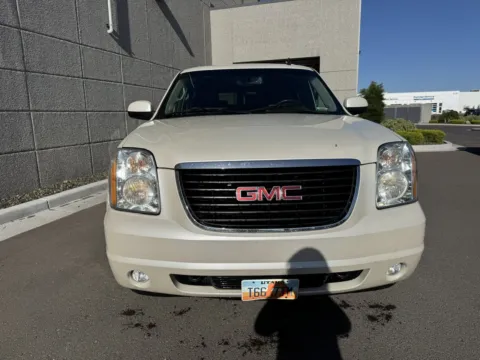 Photos of 2014 GMC Yukon XL SLT for sale in Twin Falls, ID at Twin Falls Subaru