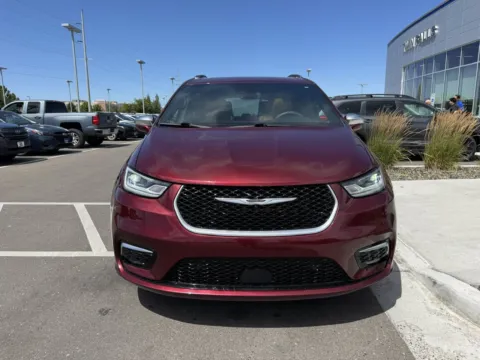 Another view of 2022 Chrysler Pacifica Pinnacle for sale in Twin Falls, ID at Twin Falls Subaru