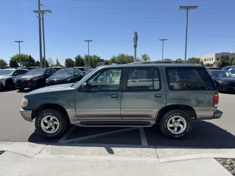 More photos of 1997 Mercury Mountaineer at Twin Falls Subaru, ID