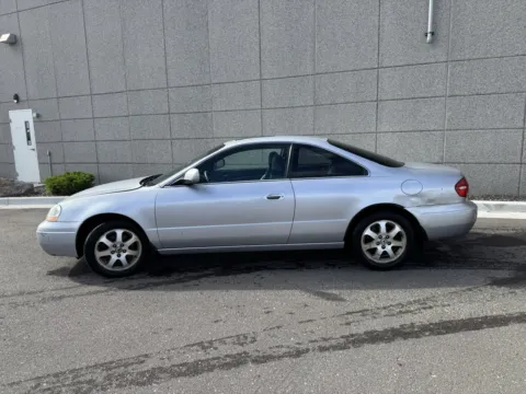 More photos of 2001 Acura CL 3.2 at Twin Falls Subaru, ID