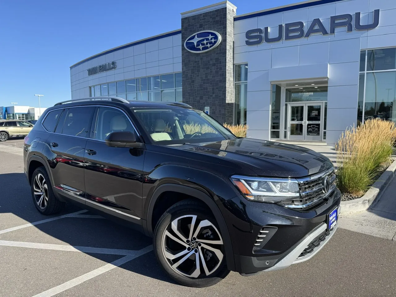 Black 2021 Volkswagen Atlas 3.6L V6 SEL Premium for sale in Twin Falls, ID