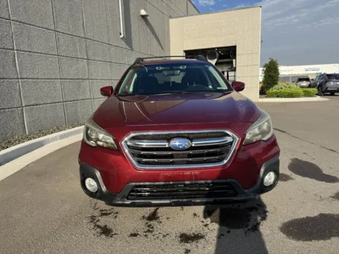 Photos of 2018 Subaru Outback Premium for sale in Twin Falls, ID at Twin Falls Subaru