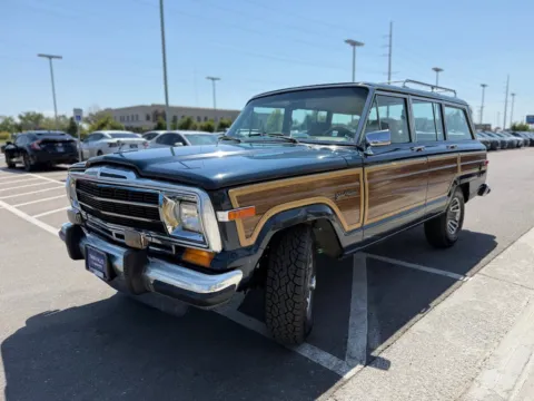 Another view of 1989 Jeep Grand Wagoneer for sale in Twin Falls, ID at Twin Falls Subaru