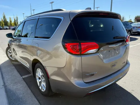 More photos of 2017 Chrysler Pacifica Touring-L at Twin Falls Subaru, ID