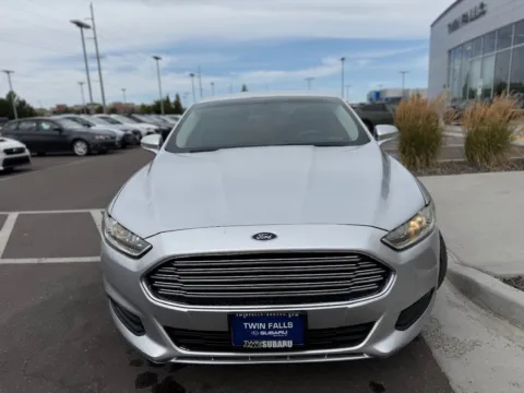 Photos of 2016 Ford Fusion SE for sale in Twin Falls, ID at Twin Falls Subaru