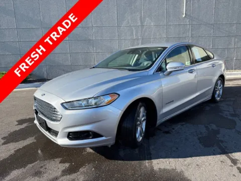 Silver 2016 Ford Fusion Titanium Hybrid for sale in Twin Falls, ID
