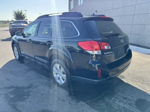 More photos of 2011 Subaru Outback 2.5i Limited Pwr Moon at Twin Falls Subaru, ID