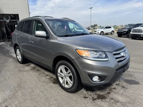 Photos of 2012 Hyundai Santa Fe SE for sale in Twin Falls, ID at Twin Falls Subaru