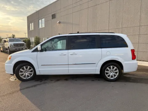 More photos of 2014 Chrysler Town & Country Touring at Twin Falls Subaru, ID