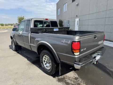 More photos of 2000 Mazda B-Series 4WD Truck SE at Twin Falls Subaru, ID