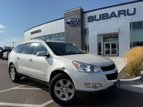 White 2012 Chevrolet Traverse LT w/2LT for sale in Twin Falls, ID