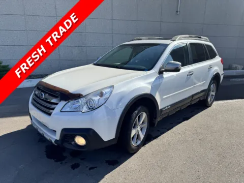 White 2014 Subaru Outback 2.5i Limited for sale in Twin Falls, ID