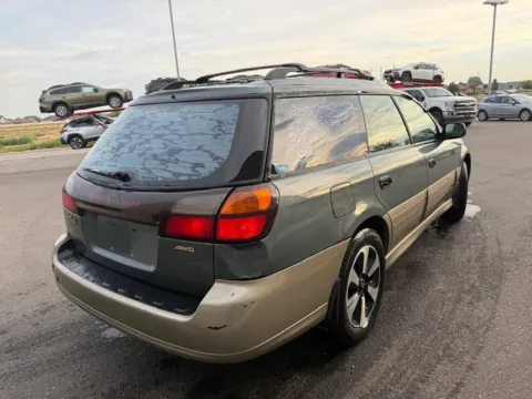More photos of 2000 Subaru Legacy Wagon 2.5 at Twin Falls Subaru, ID