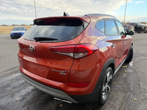 More photos of 2018 Hyundai Tucson Limited at Twin Falls Subaru, ID