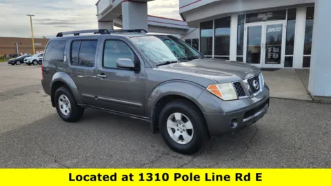 Gray 2006 Nissan Pathfinder LE for sale in Twin Falls, ID