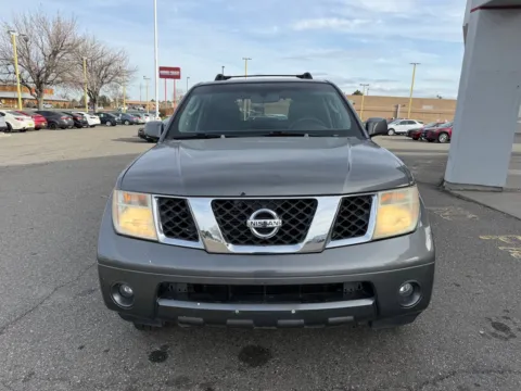 Another view of 2006 Nissan Pathfinder LE for sale in Twin Falls, ID at Twin Falls Cars Sales and Rentals