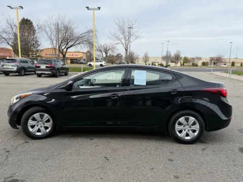 More photos of 2016 Hyundai Elantra SE at Twin Falls Cars Sales and Rentals, ID