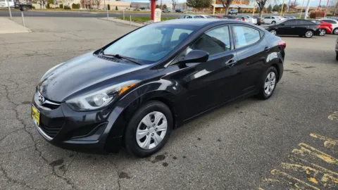 Photos of 2016 Hyundai Elantra SE for sale in Twin Falls, ID at Twin Falls Cars Sales and Rentals