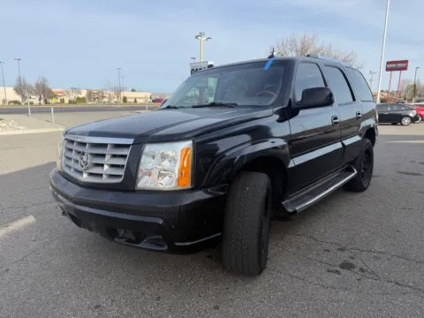 More photos of 2004 Cadillac Escalade at Twin Falls Cars Sales and Rentals, ID