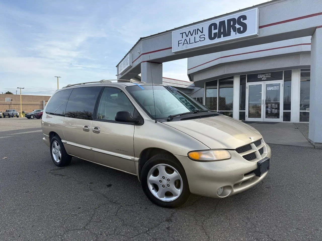 2000 Dodge Grand Caravan ES's photo