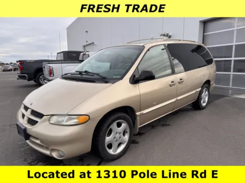 Beige 2000 Dodge Caravan ES for sale in Twin Falls, ID