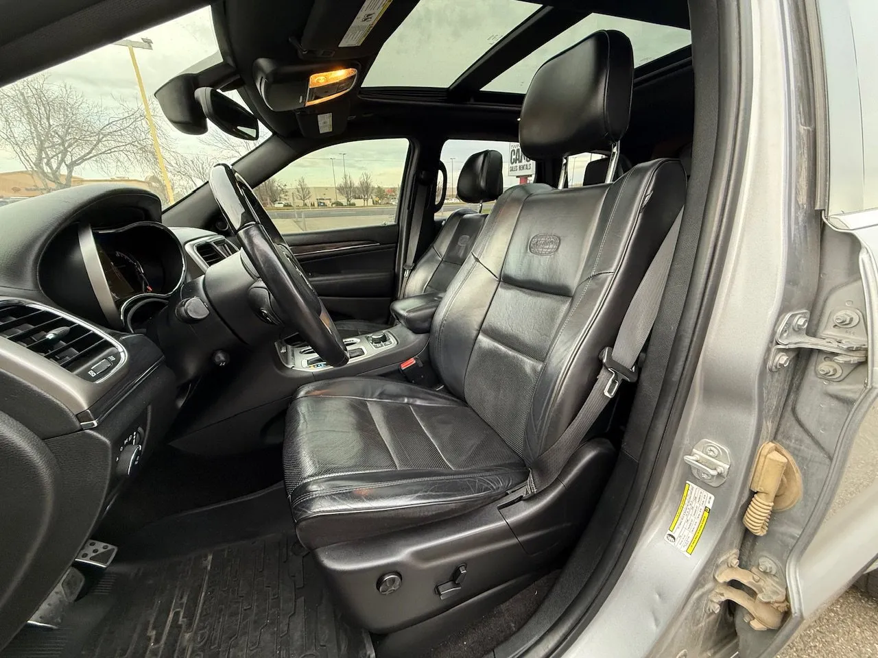 2018 Jeep Grand Cherokee Overland - Photo 15