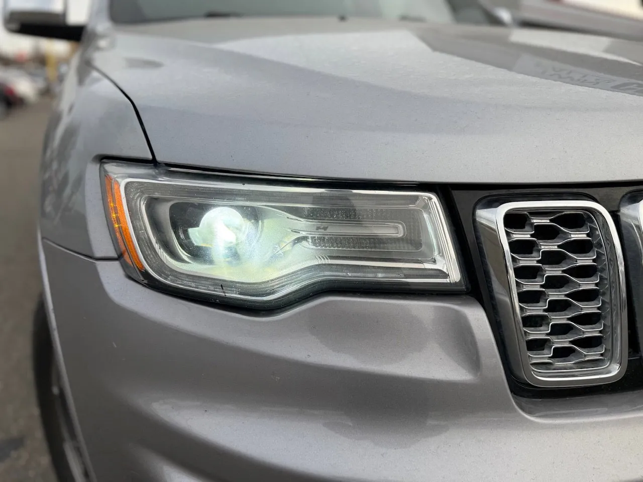 2018 Jeep Grand Cherokee Overland - Photo 57