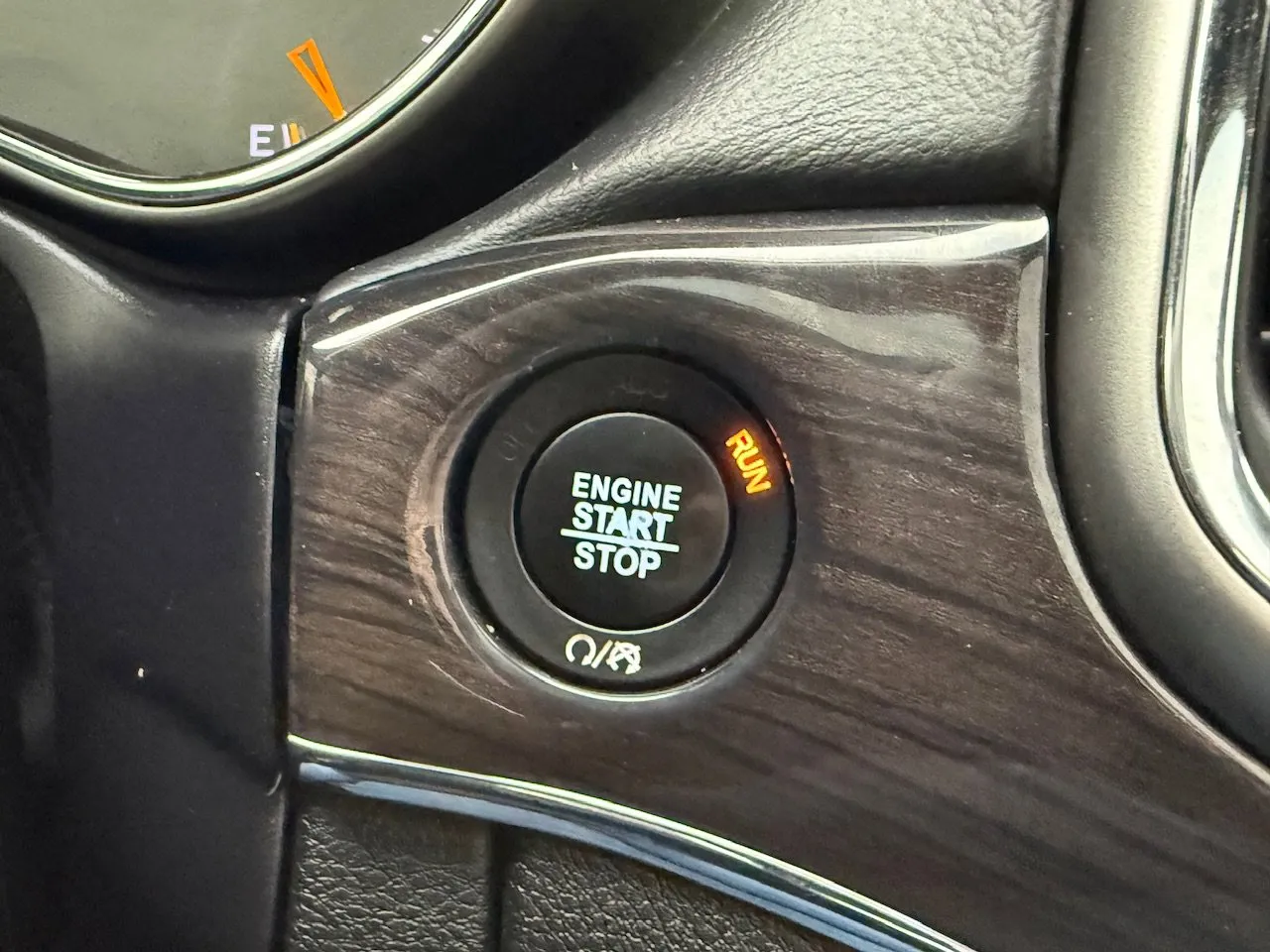 2018 Jeep Grand Cherokee Overland - Photo 30