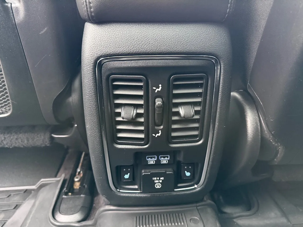 2018 Jeep Grand Cherokee Overland - Photo 40