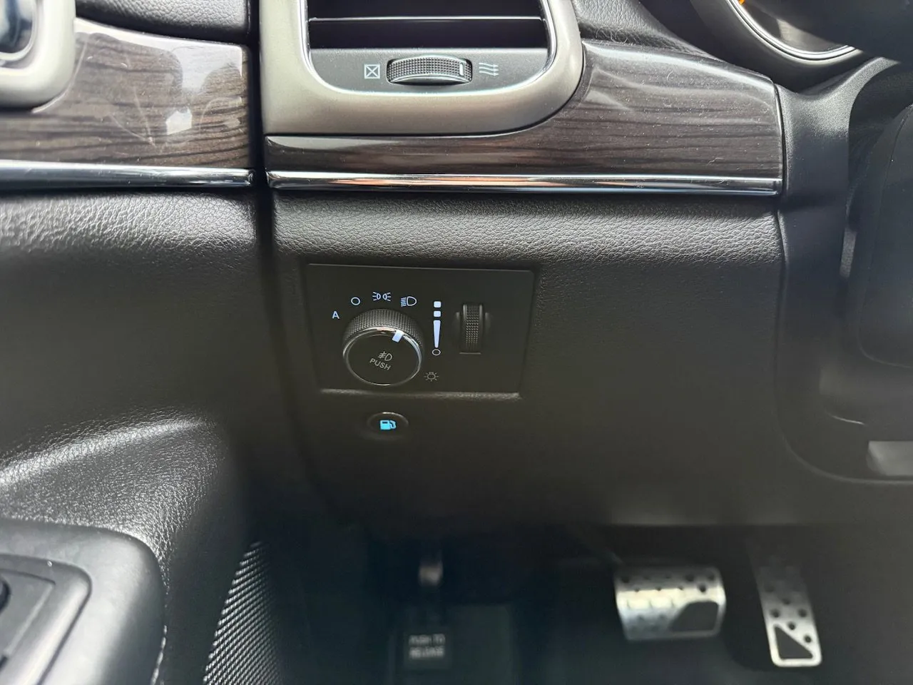 2018 Jeep Grand Cherokee Overland - Photo 36