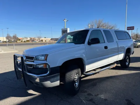 More photos of 2005 Chevrolet Silverado 2500HD LS at Twin Falls Cars Sales and Rentals, ID