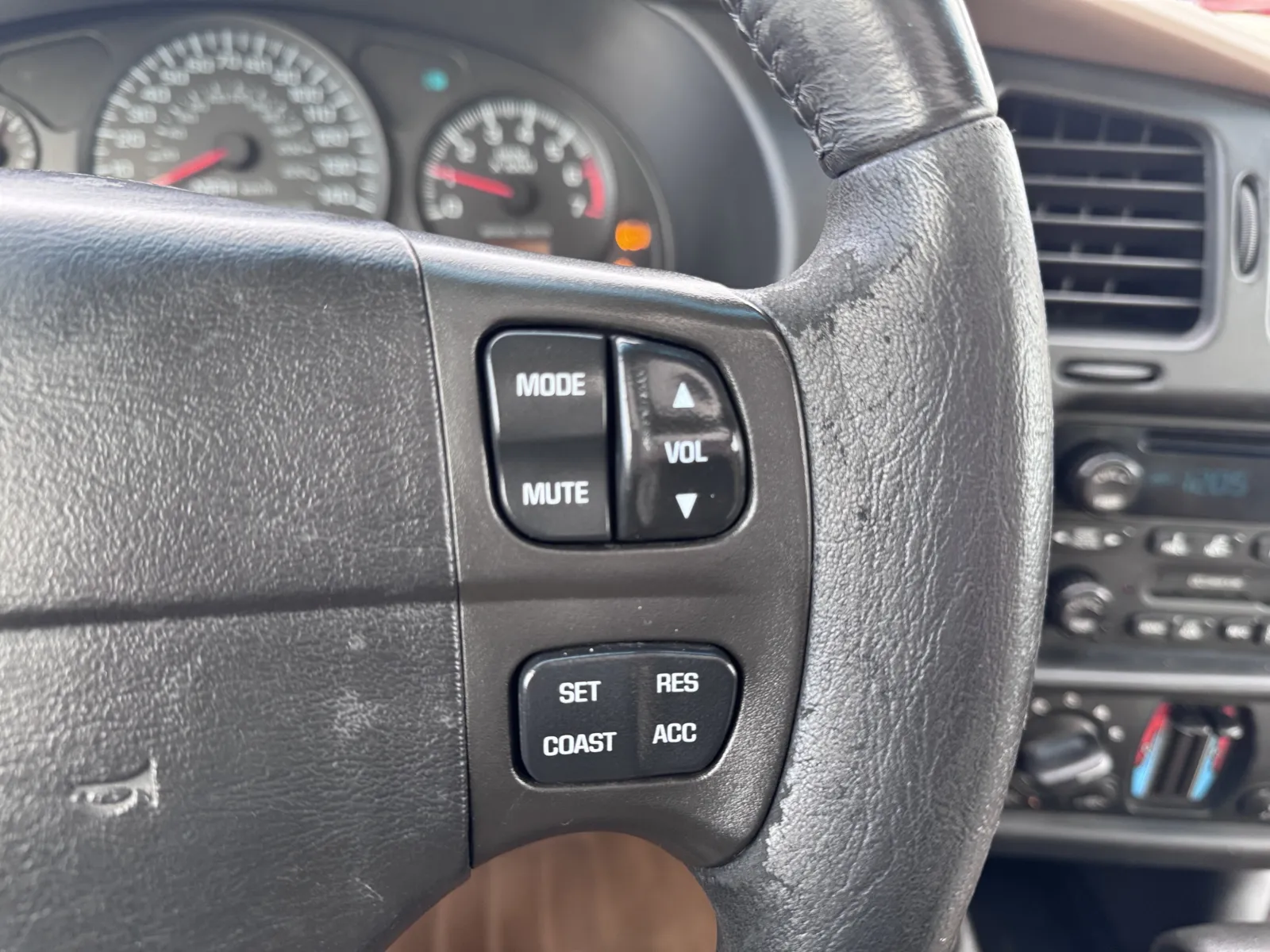 2002 Chevrolet Monte Carlo LS - Photo 24