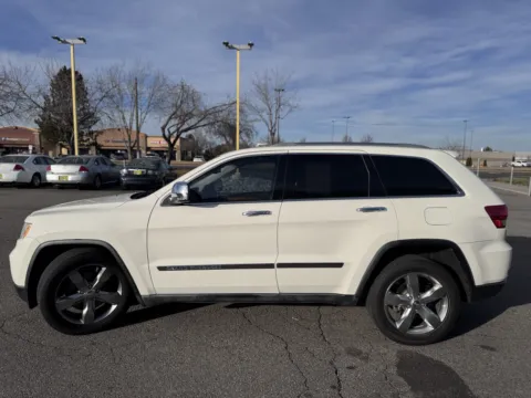 More photos of 2011 Jeep Grand Cherokee Overland at Twin Falls Cars Sales and Rentals, ID