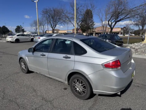 More photos of 2010 Ford Focus SE at Twin Falls Cars Sales and Rentals, ID