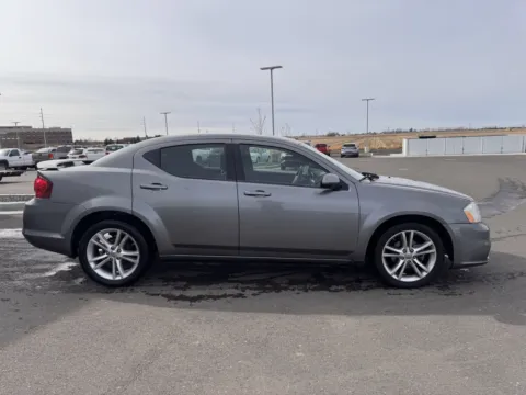 More photos of 2012 Dodge Avenger SXT Plus at Twin Falls Cars Sales and Rentals, ID
